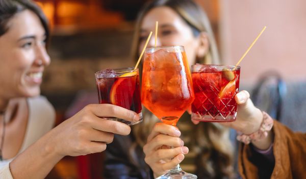 night at a bar in Alvor