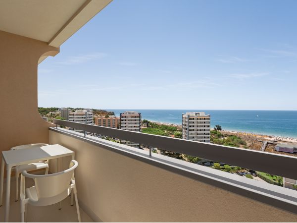 Hotel in Alvor with seaview